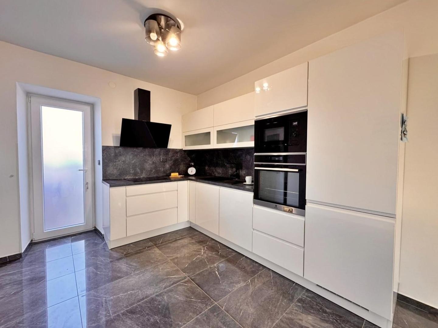 Apartments Katarina มาลินสกา ภายนอก รูปภาพ